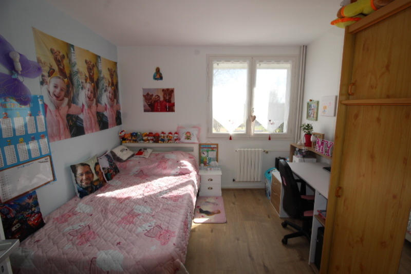 Maison - 141 m² - 10 pièces