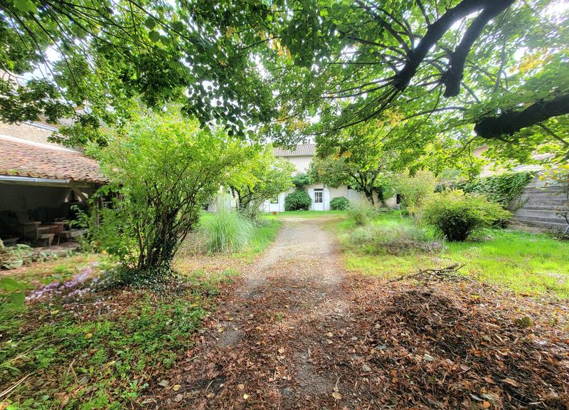 Maison ancienne - 160 m² - 6 pièces