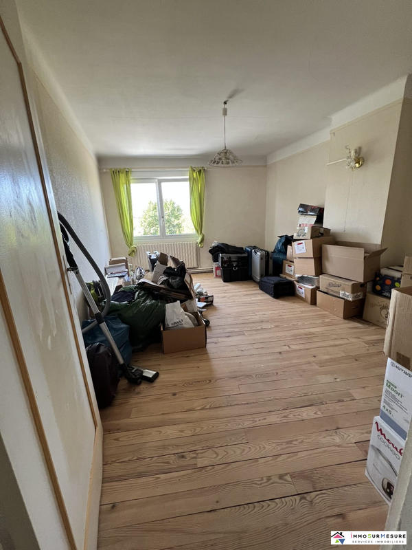 Maison - 130 m² - 9 pièces