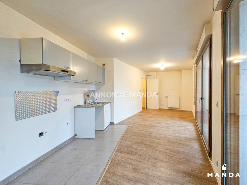 Studio - 32 m² - 1 pièce
