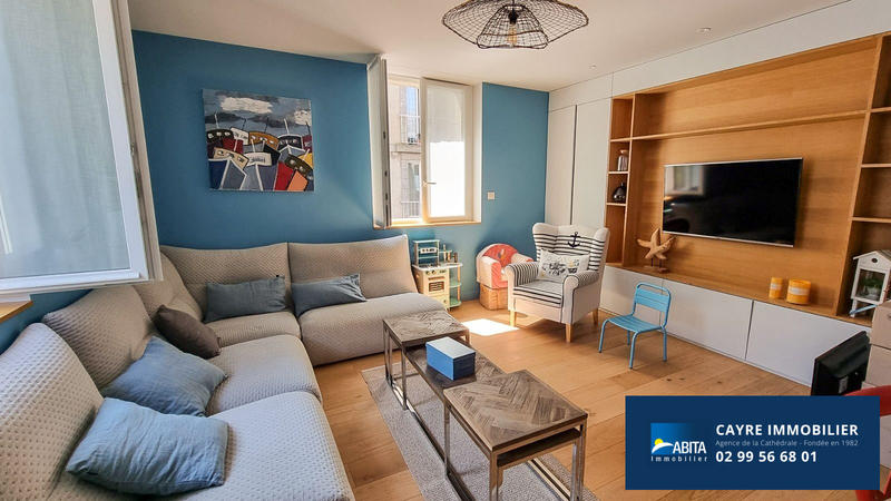 Appartement - 98 m² - 4 pièces