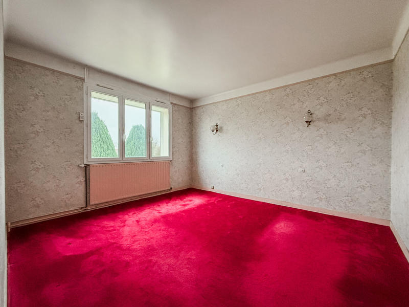 Maison - 85 m² - 5 pièces