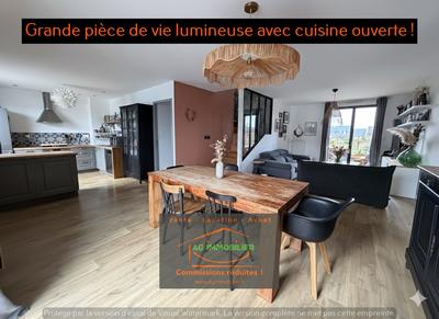 Maison - 106 m² - 6 pièces