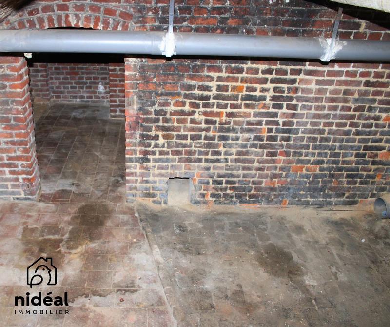 Maison - 160 m² - 10 pièces