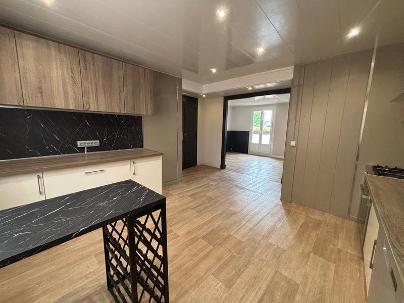 Maison - 76 m² - 3 pièces