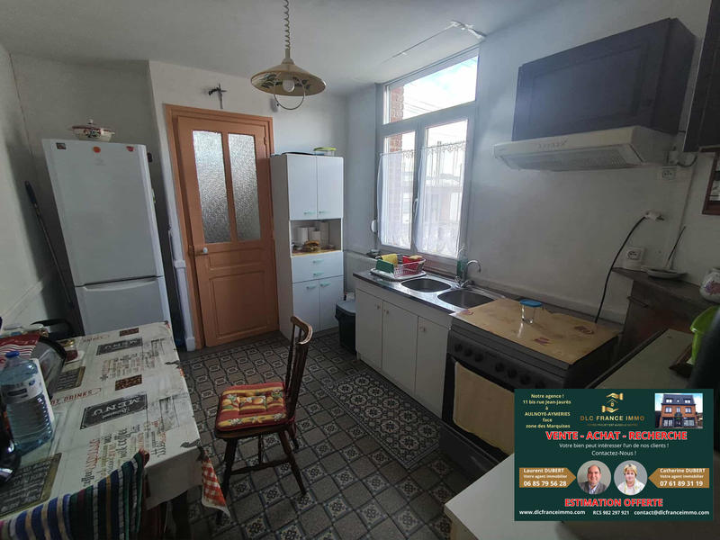 Maison - 79 m² - 6 pièces