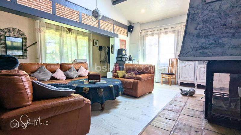 Maison - 160 m² - 9 pièces