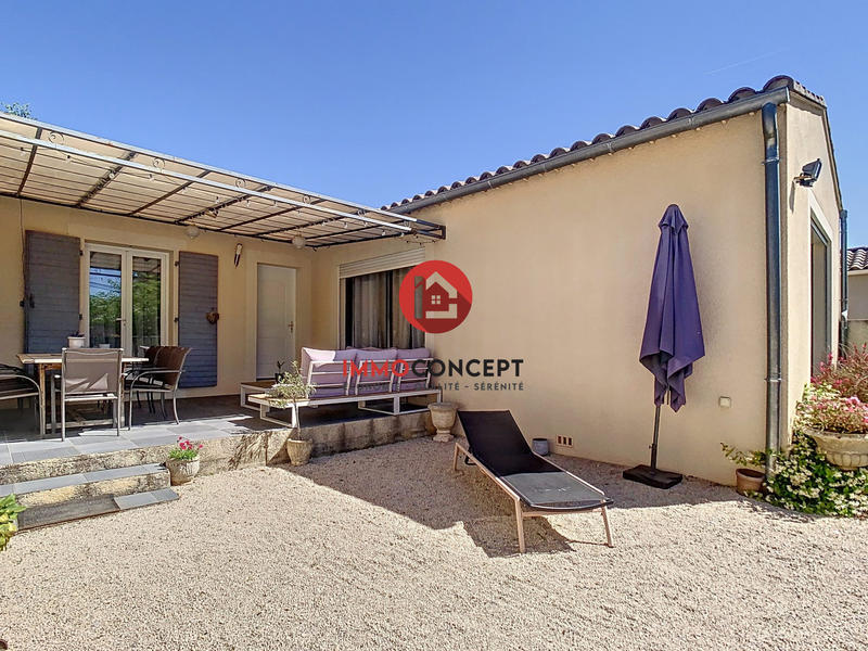 Maison - 95 m² - 5 pièces