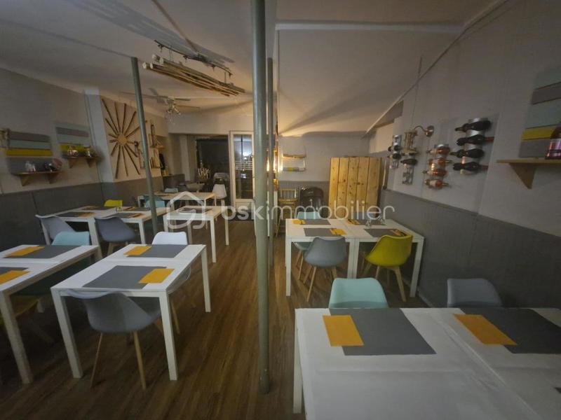 Immeuble - 196 m² - 5 pièces