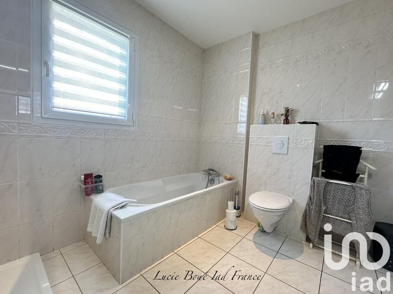 Maison - 127 m² - 5 pièces