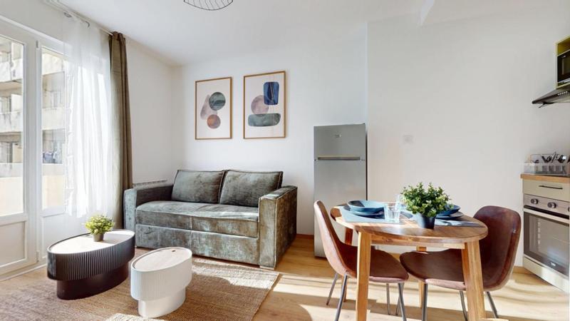 Studio - 21 m² - 2 pièces