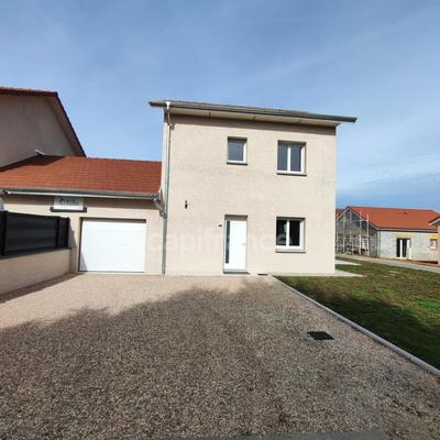 Maison - 82 m² - 4 pièces