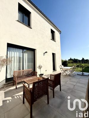 Maison - 93 m² - 4 pièces