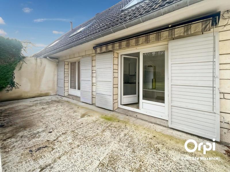 Maison - 98 m² - 4 pièces