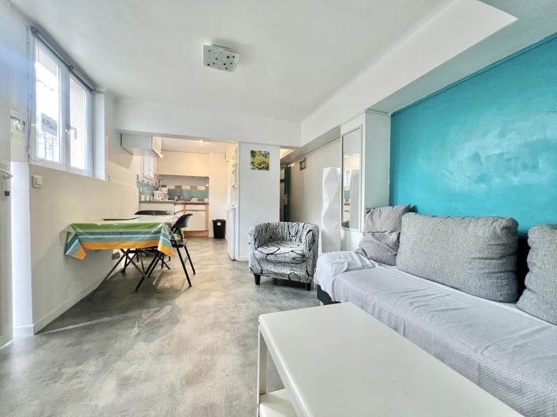 Studio - 27 m² - 1 pièce