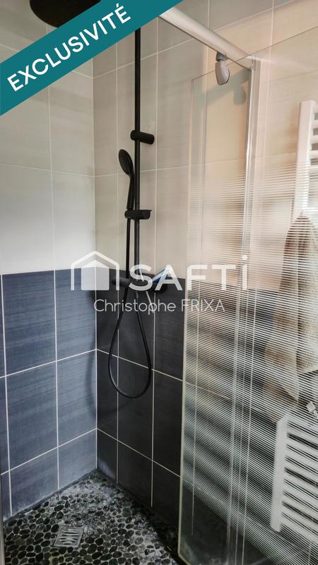 Maison - 185 m² - 8 pièces