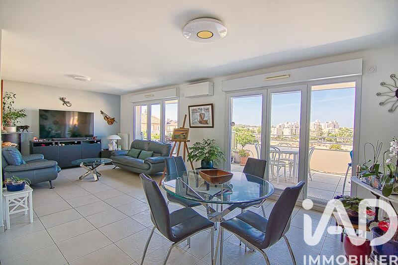 Appartement - 93 m² - 5 pièces