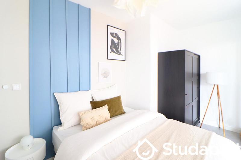 Chambre - 10 m² - 1 pièce