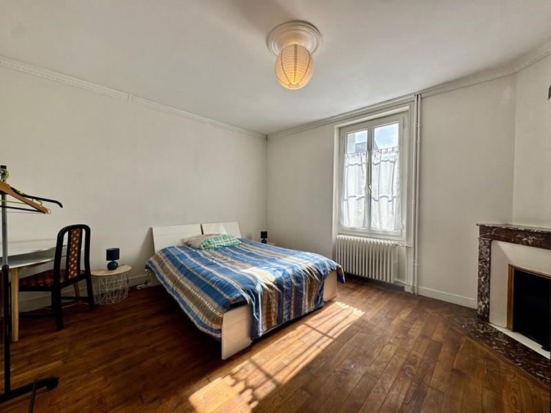 Maison - 226 m² - 8 pièces