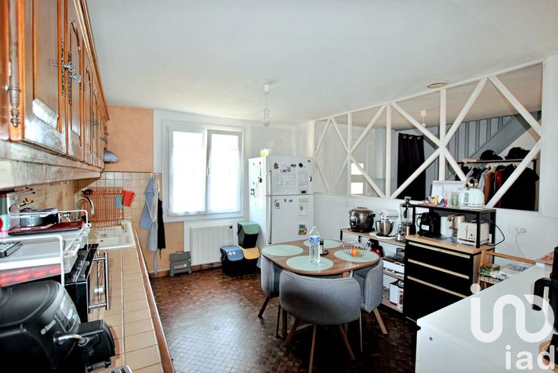 Maison - 121 m² - 6 pièces