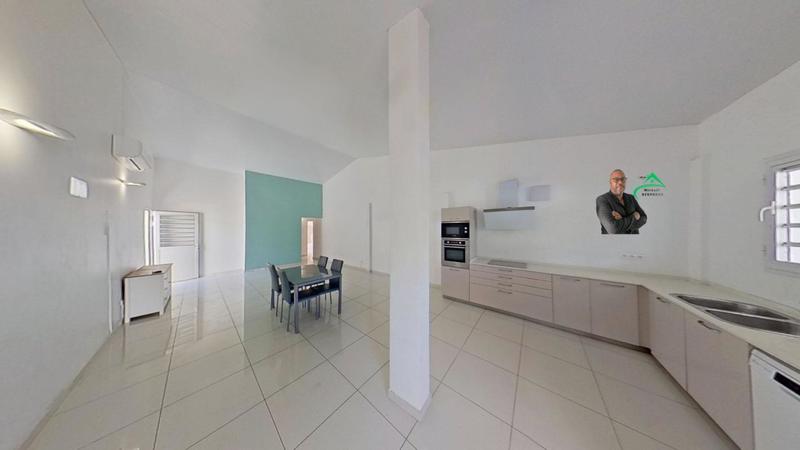 Maison - 87 m² - 3 pièces