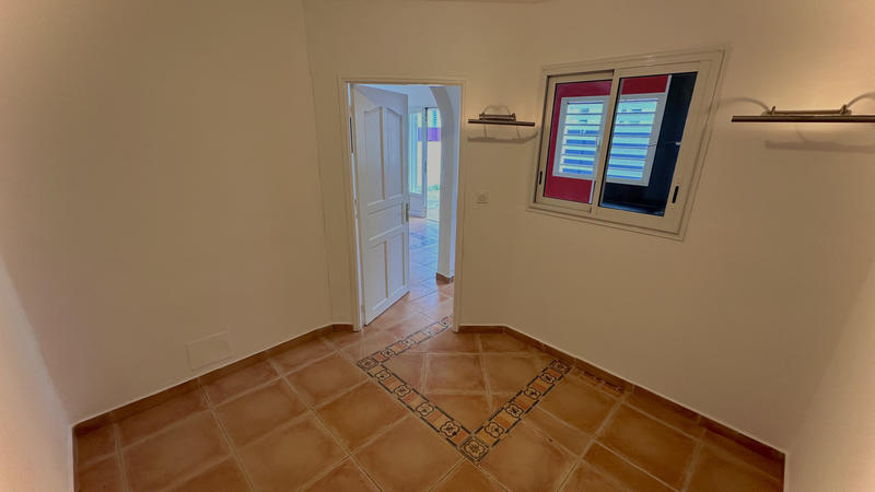 Appartement - 70 m² - 4 pièces