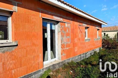 Maison - 110 m² - 1 pièce