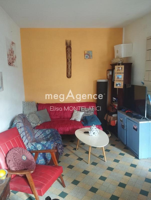 Maison de village - 255 m² - 8 pièces