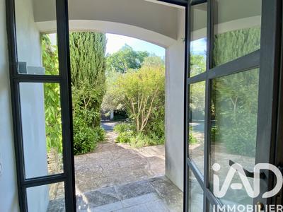 Maison de maîtres - 295 m² - 11 pièces