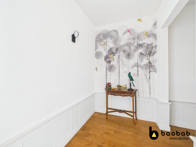 Appartement - 172 m² - 5 pièces