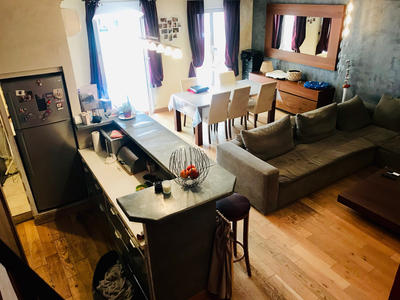 Appartement - 75 m² - 3 pièces