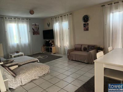 Villa - 90 m² - 4 pièces