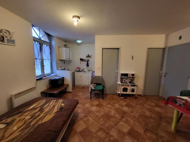 Immeuble - 205 m² - 9 pièces