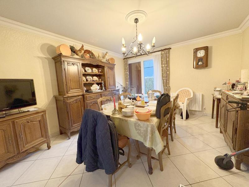 Maison - 105 m² - 6 pièces