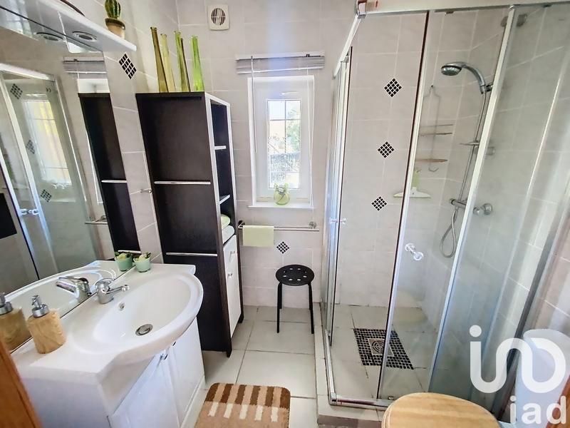 Maison - 208 m² - 9 pièces