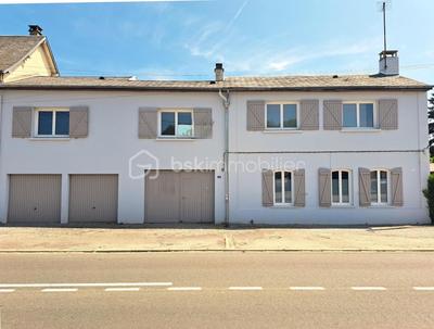 Maison - 145 m² - 6 pièces