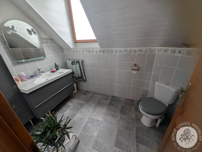 Maison - 179 m² - 6 pièces