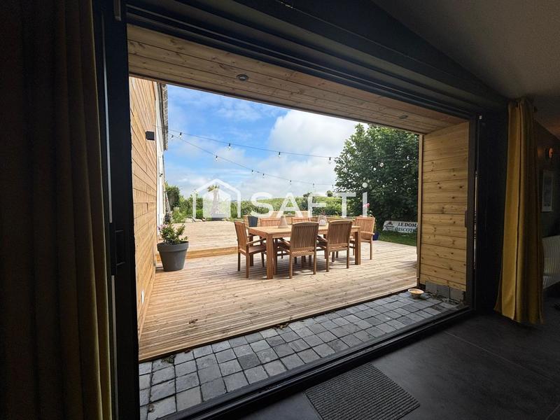 Villa - 302 m² - 6 pièces