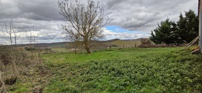 Grange - 200 m² - 1 pièce