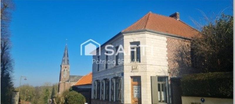 Appartement - 90 m² - 4 pièces