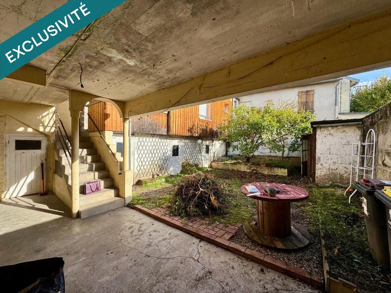 Maison - 93 m² - 5 pièces