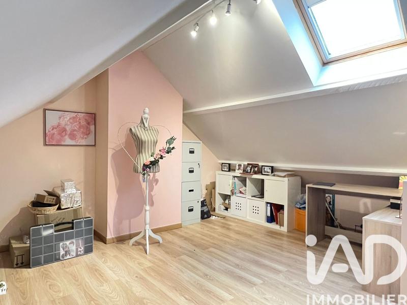Maison - 176 m² - 8 pièces