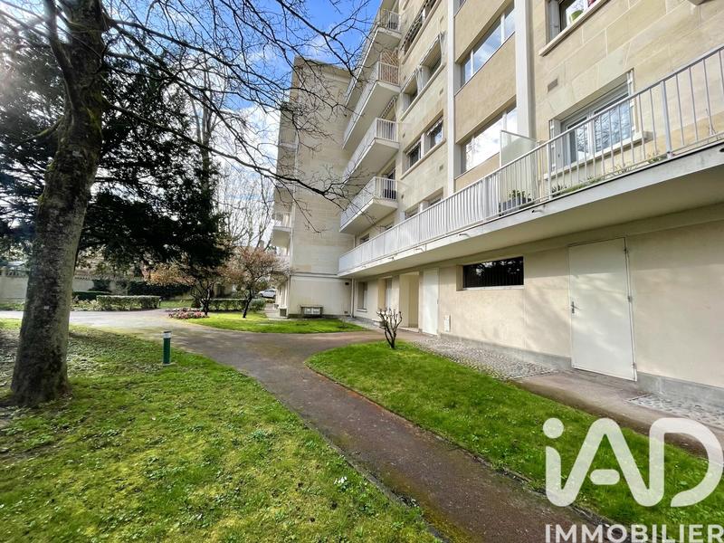 Studio - 12 m² - 1 pièce