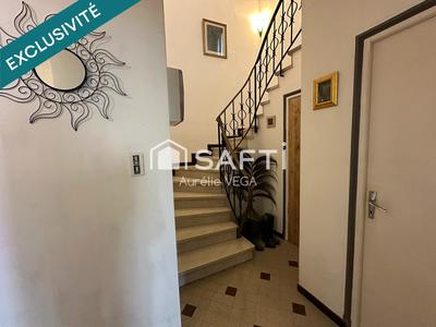 Maison - 137 m² - 6 pièces