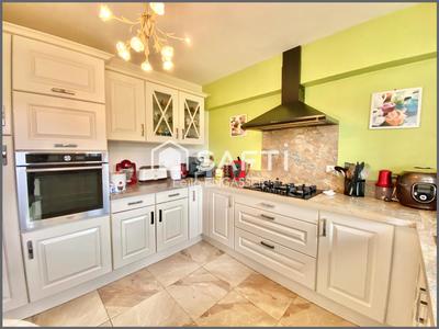 Maison - 135 m² - 6 pièces