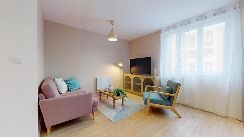 Appartement - 60 m² - 4 pièces