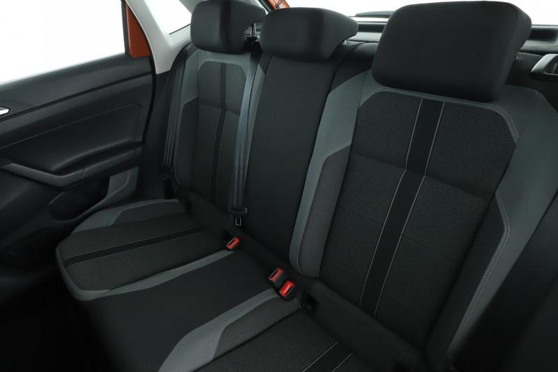 Volkswagen Polo 1.0 Tsi R-Line Dsg7 115 ch