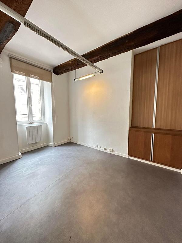 Appartement - 150 m² - 6 pièces