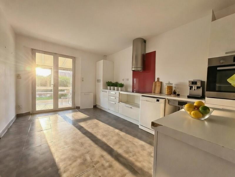 Maison contemporaine - 152 m² - 7 pièces