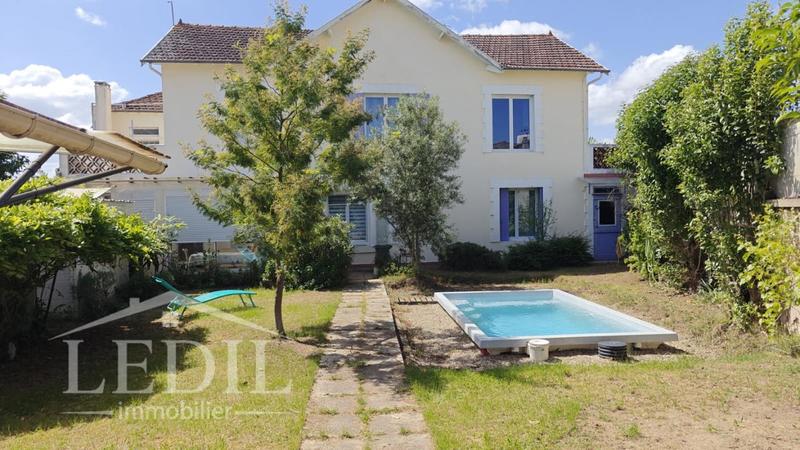 Maison de village - 175 m² - 5 pièces